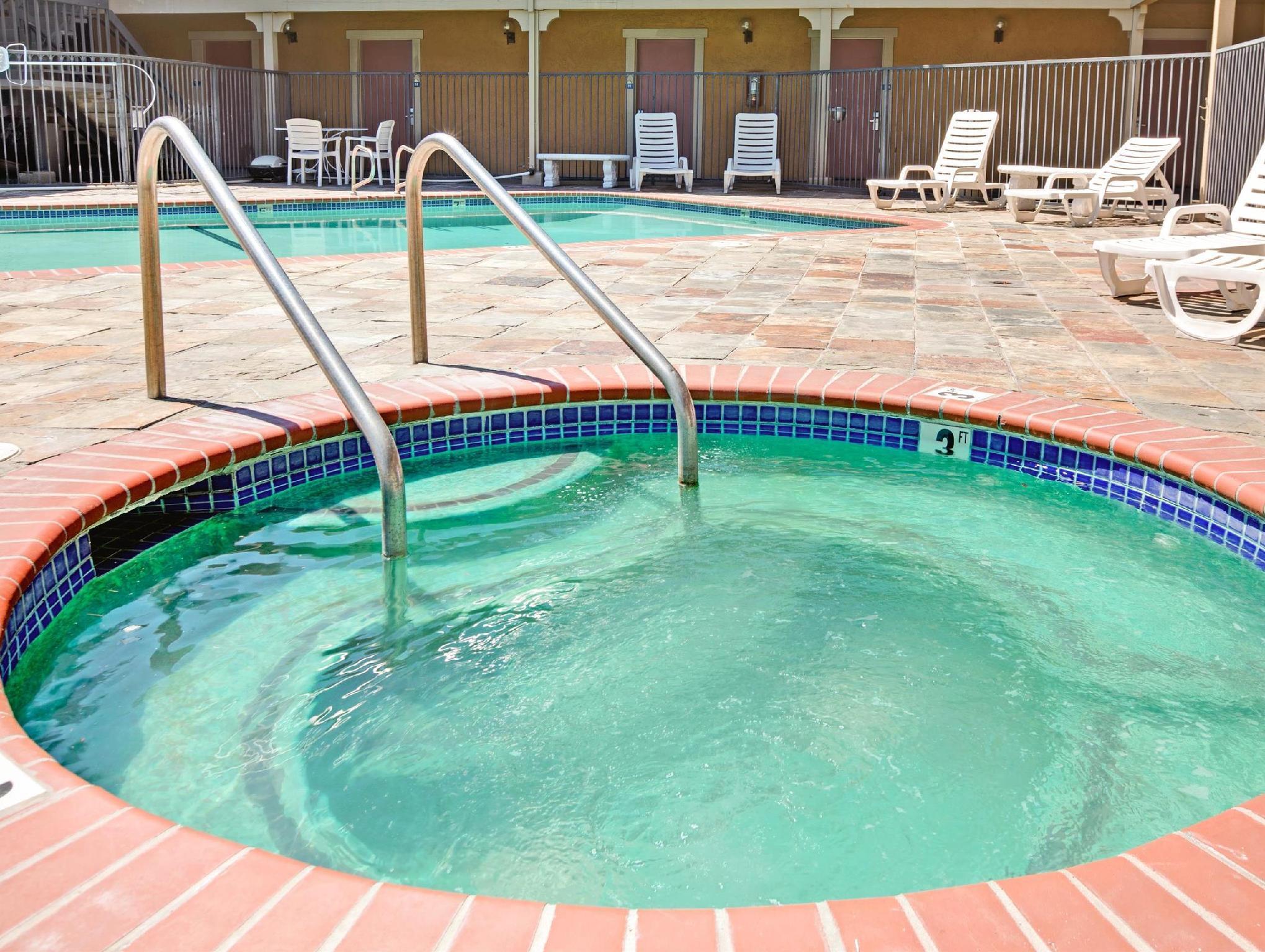 Days Inn By Wyndham San Jose Convention Center Екстер'єр фото